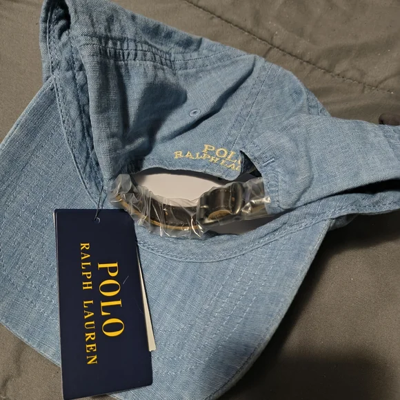 Ralph Lauren Light Blue Cap with Bear Design - Picture 2 of 2
